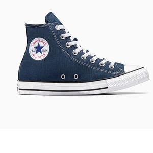 Converse Chuck Taylor All Star Classic navy 
UNISEX HIGH TOP SHOE